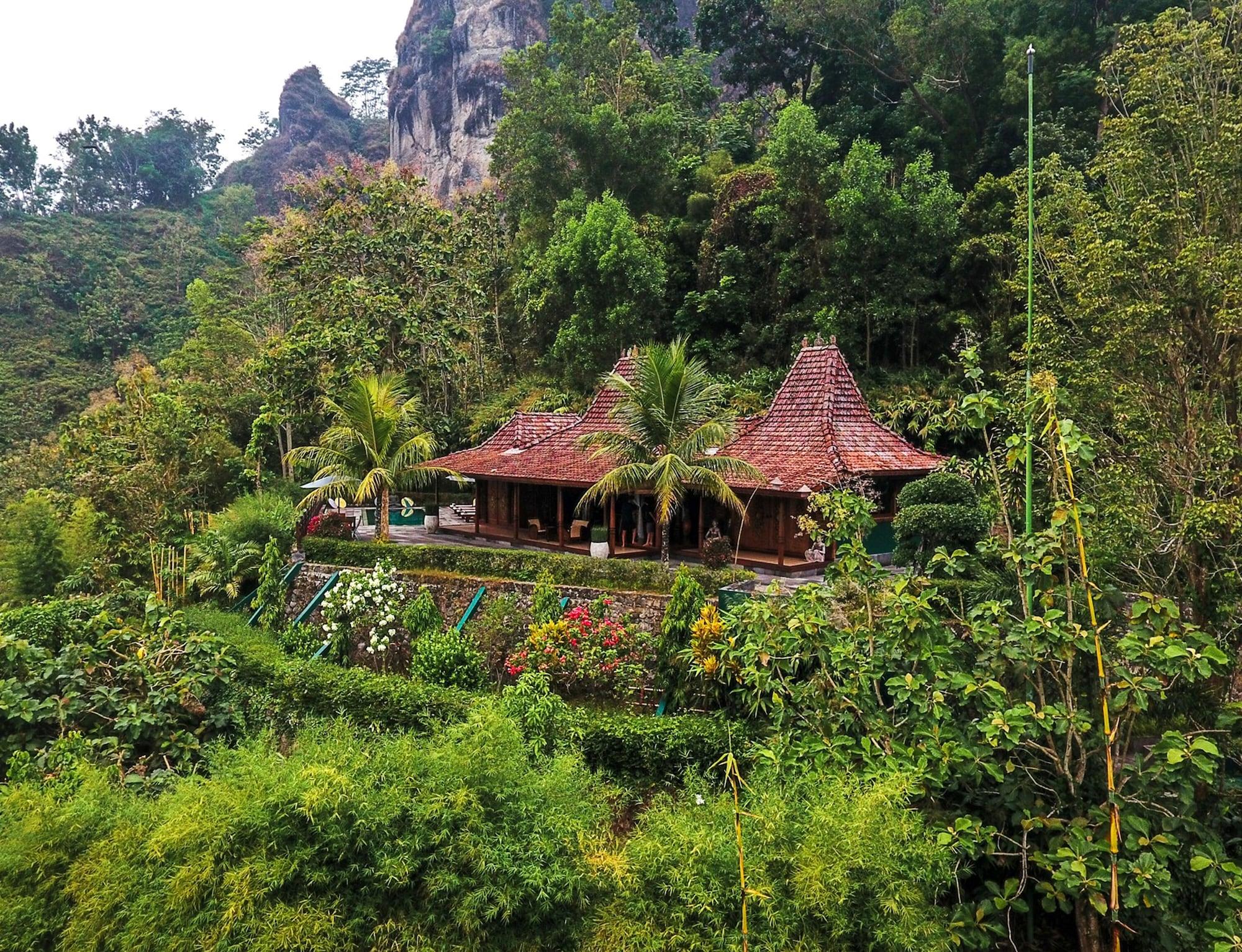 Villa Borobudur Resort Магеланг Екстериор снимка
