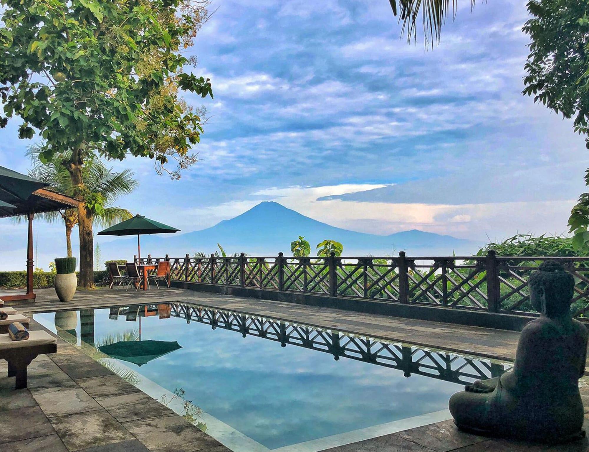 Villa Borobudur Resort Магеланг Екстериор снимка
