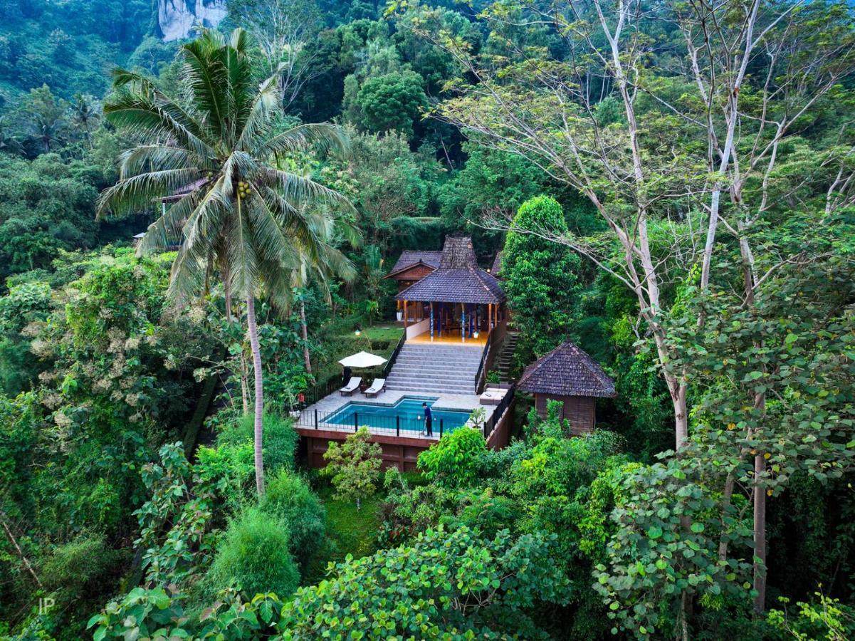 Villa Borobudur Resort Магеланг Екстериор снимка