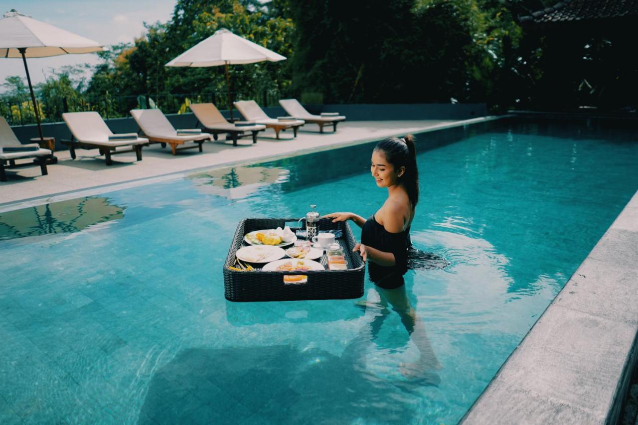 Villa Borobudur Resort Магеланг Екстериор снимка